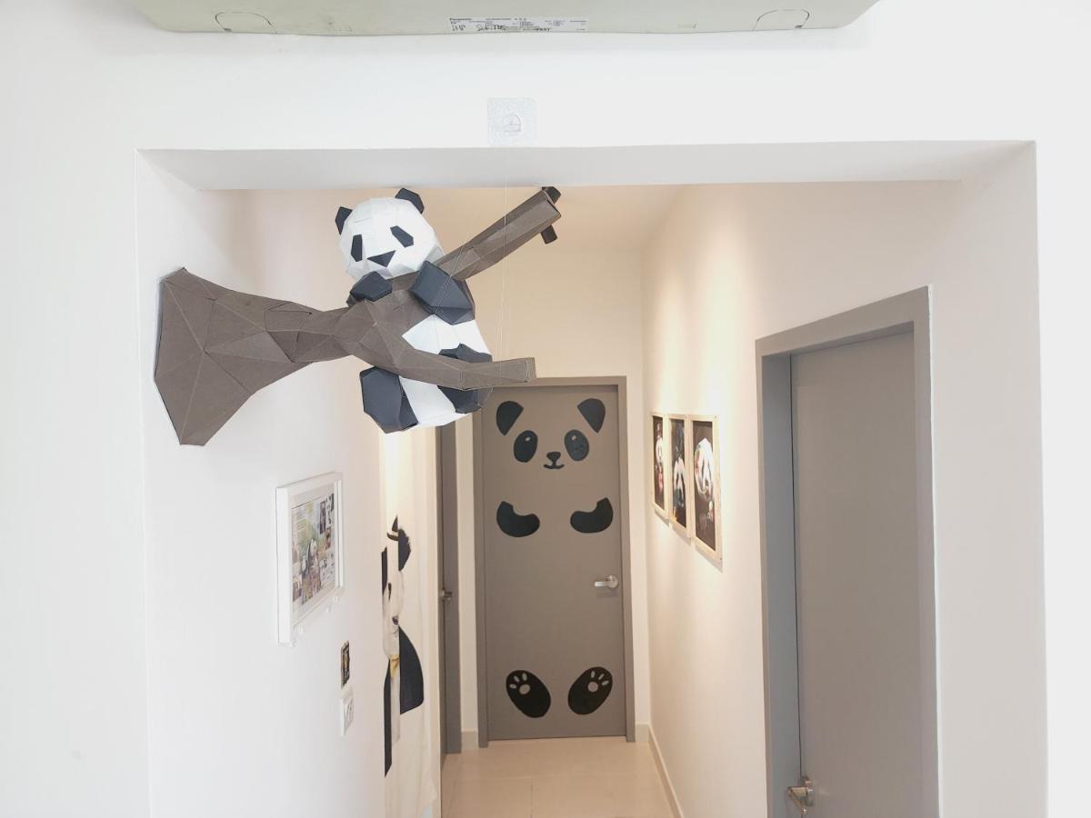 Appartement Netflix Panda House 3B2R Rimbayu Kota Kemuning With Atari Games à Teluk Panglima Garang Extérieur photo