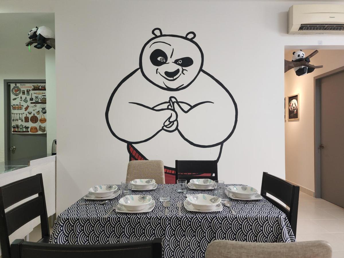 Appartement Netflix Panda House 3B2R Rimbayu Kota Kemuning With Atari Games à Teluk Panglima Garang Extérieur photo