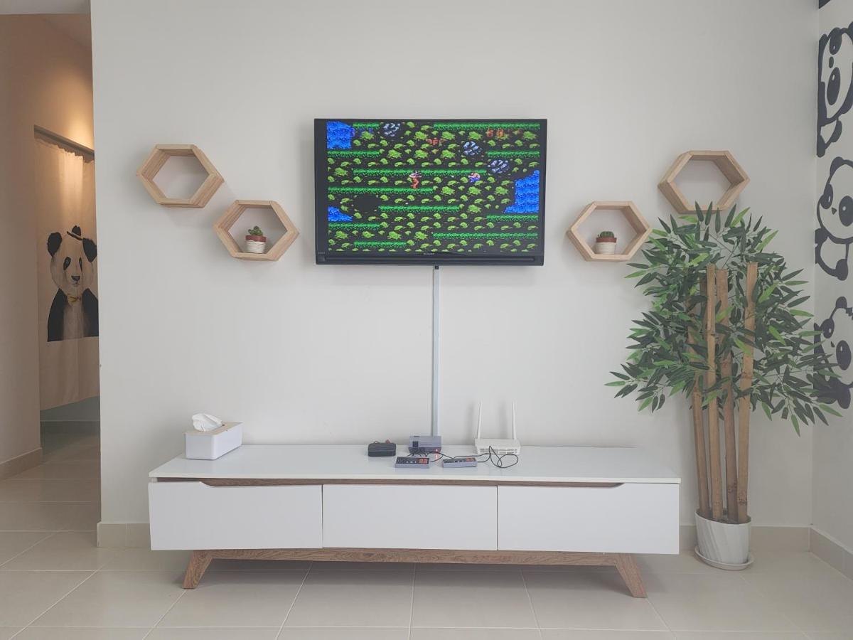 Appartement Netflix Panda House 3B2R Rimbayu Kota Kemuning With Atari Games à Teluk Panglima Garang Extérieur photo